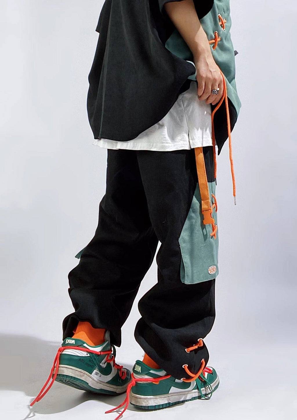 YEP5 UUC Pants
